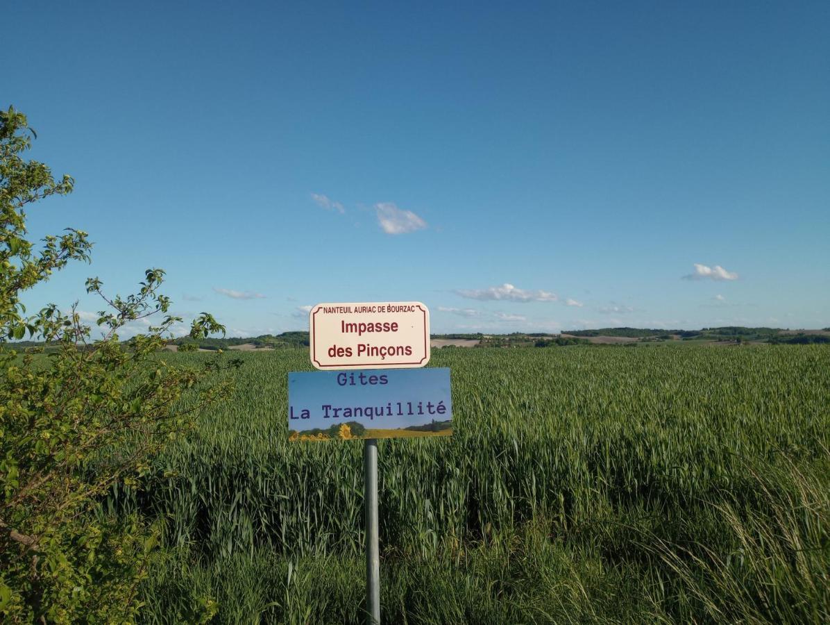 La Tranquillite, Le Repos Villa Nanteuil-Auriac-de-Bourzac Exteriör bild